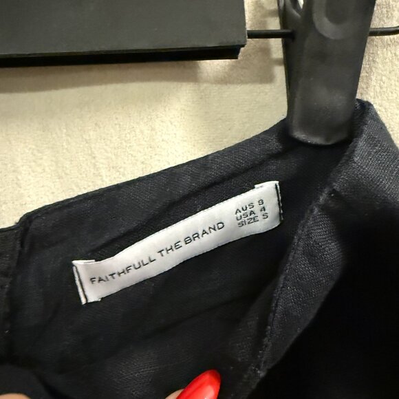 Faithful the Brand Linen Set - Pants and Smocked Top - Size 4 - Picture 4 of 11